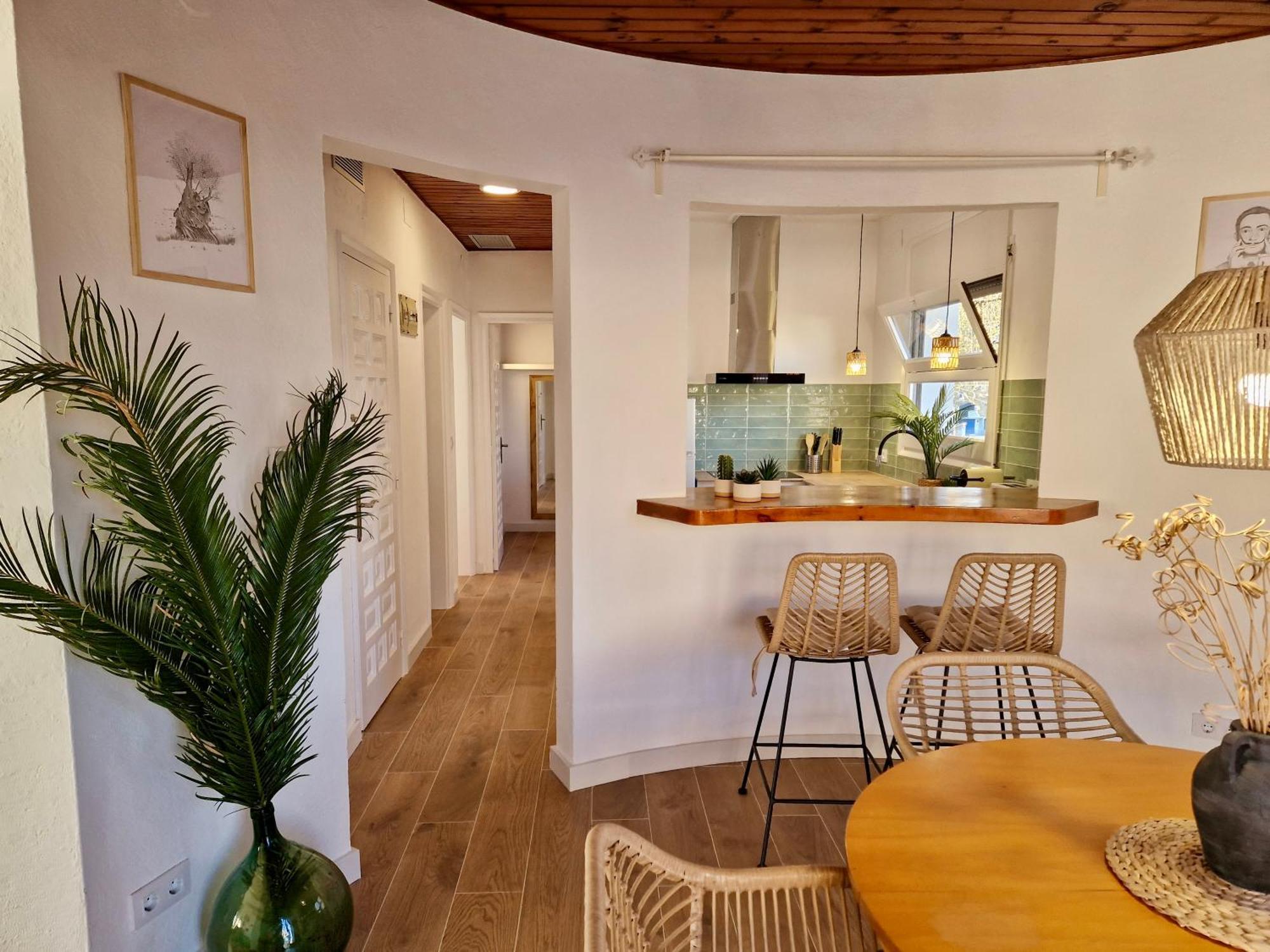 Gorgot P1 I Apartamento Con Terraza Y Piscina Comunitaria Cerca De La Playa Empuriabrava Eksteriør billede